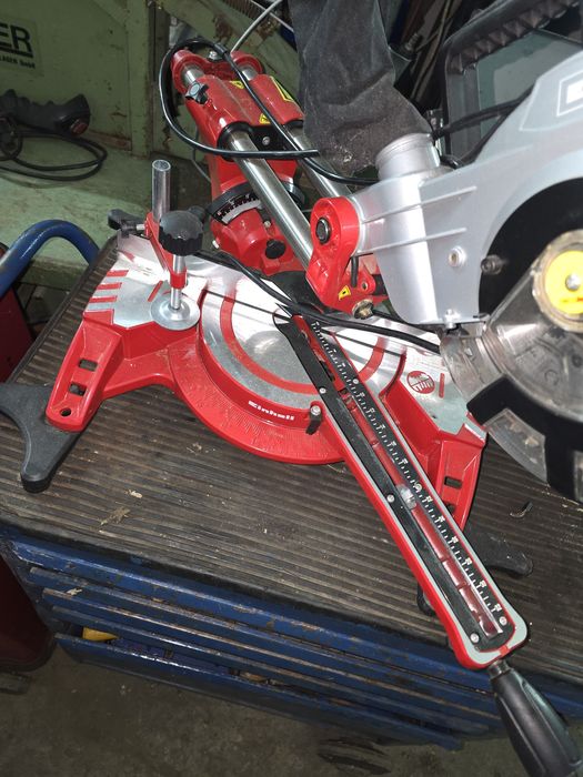 Piła ukosowa Ukośnica Einhell TC-SM 2131