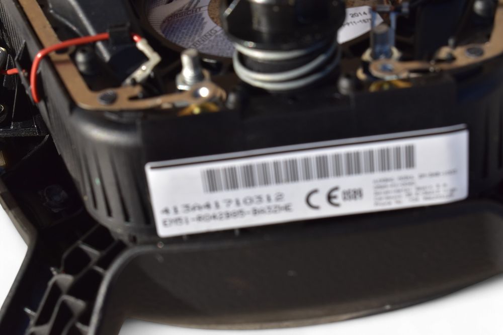 Poduszka Powietrzna Kierowcy Airbag Ford Kuga Mk2 II Em51-R042B85-Ba3Zhe