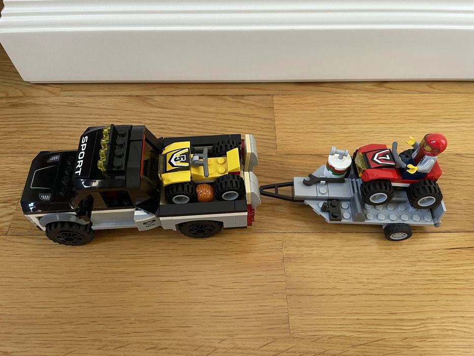 LEGO City 60148 -  Equipa de Corrida de Todo-o-Terreno