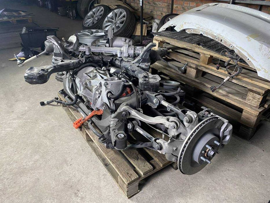 Проводка Tesla Model Y