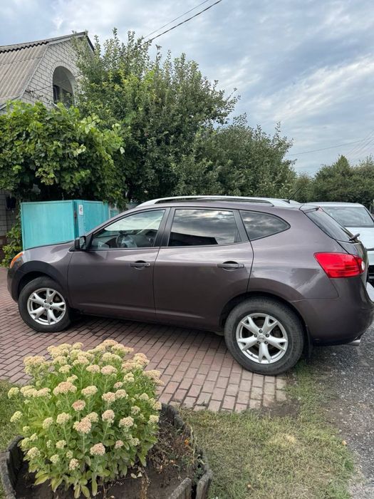 Продаж авто Nissan Rogue