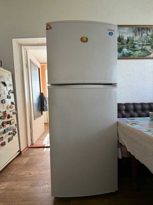 продам холодильник samsung rt40