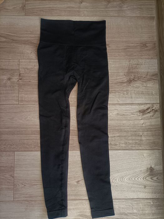 Nowe legginsy damskie sportowe (rozmiar XS) push up