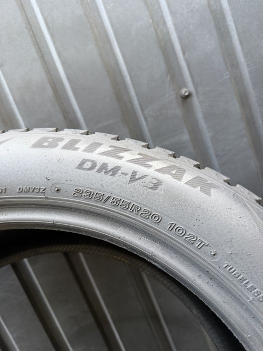 Зима 4шт Bridgestone Blizzak DM-V3 235/55 R20 102T