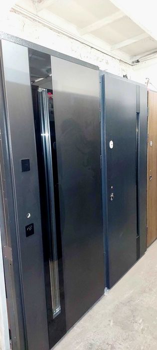 Нові бу розпродаж Вхідні металеві двері входные металлические двери