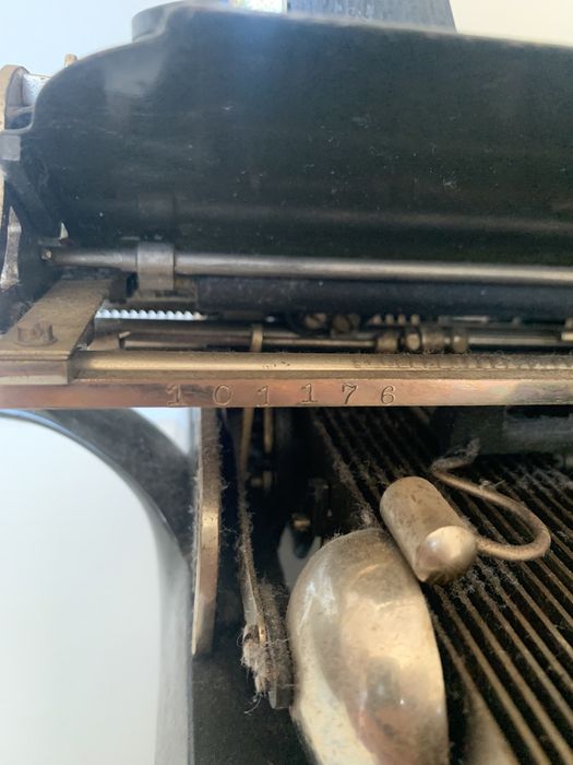 Máquina de escrever Oliver n 3