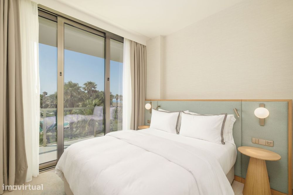 Apartamento T3 à venda com acesso direto à praia dos Salgados, Algar