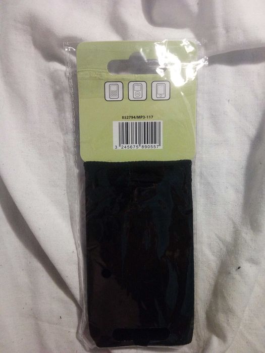 Capas e Bolsas em pele para telemovel ou Smartphone de  4'' 5'' ou 6''