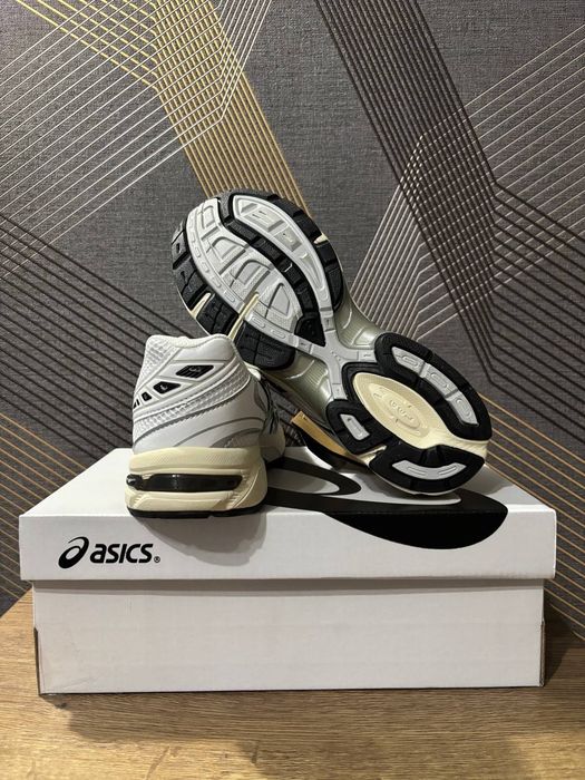 ASICS gel 1130 чоловічі кросівки 41;42 розмір