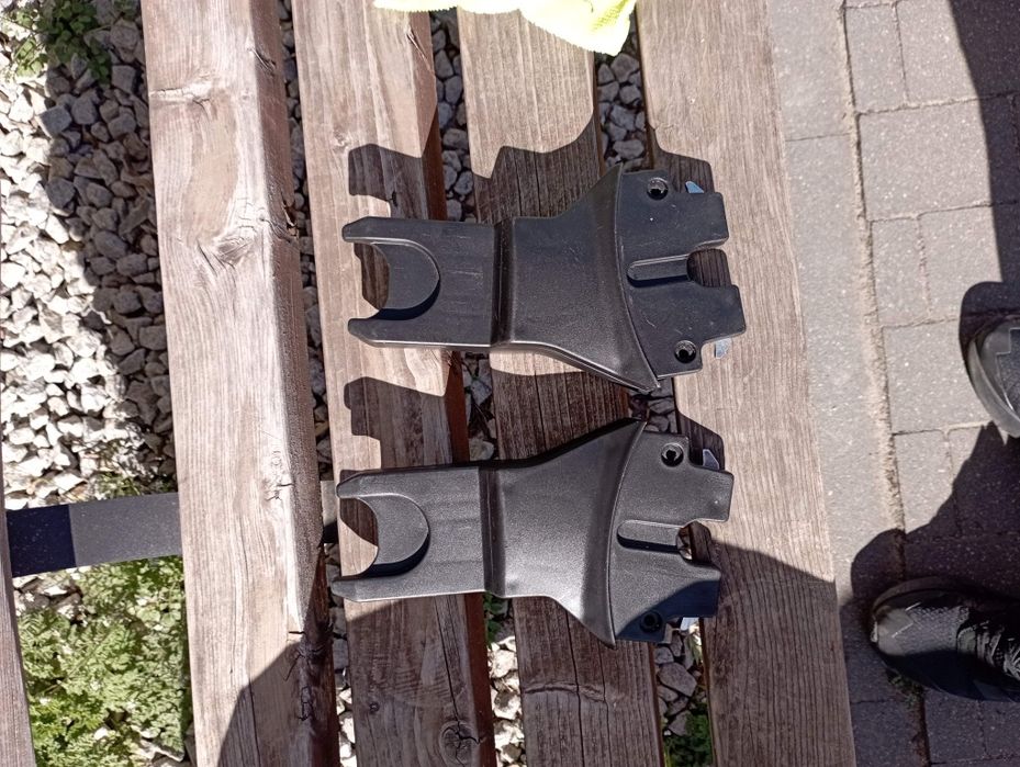 Wózek dziecięcy 3 w 1 z bazą do auta