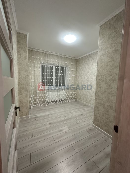 Оренда 3-кімнатної дворівневої квартири для великої сім’ї