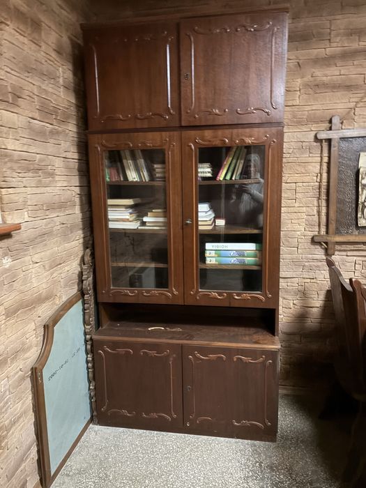 Книжна шафа ГДР