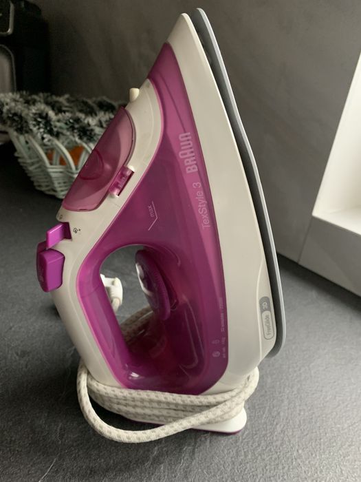 Продам утюг Braun