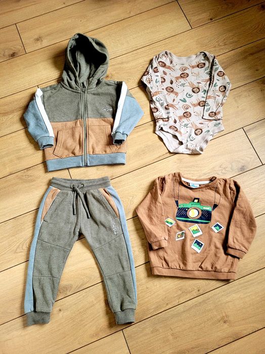 Komplet 4szt 92 18-24 chłopięcy