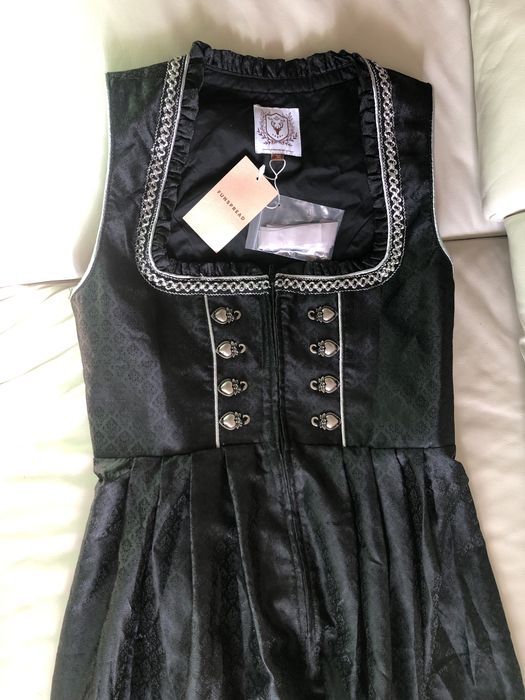 Баварська сукня для октоберфесту