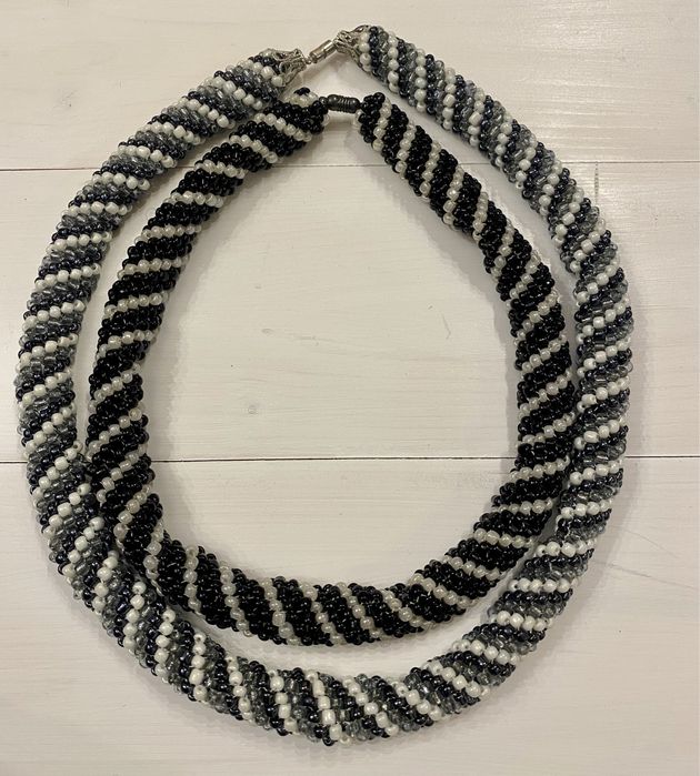 Жгут бусы из бисера намисто із бісеру