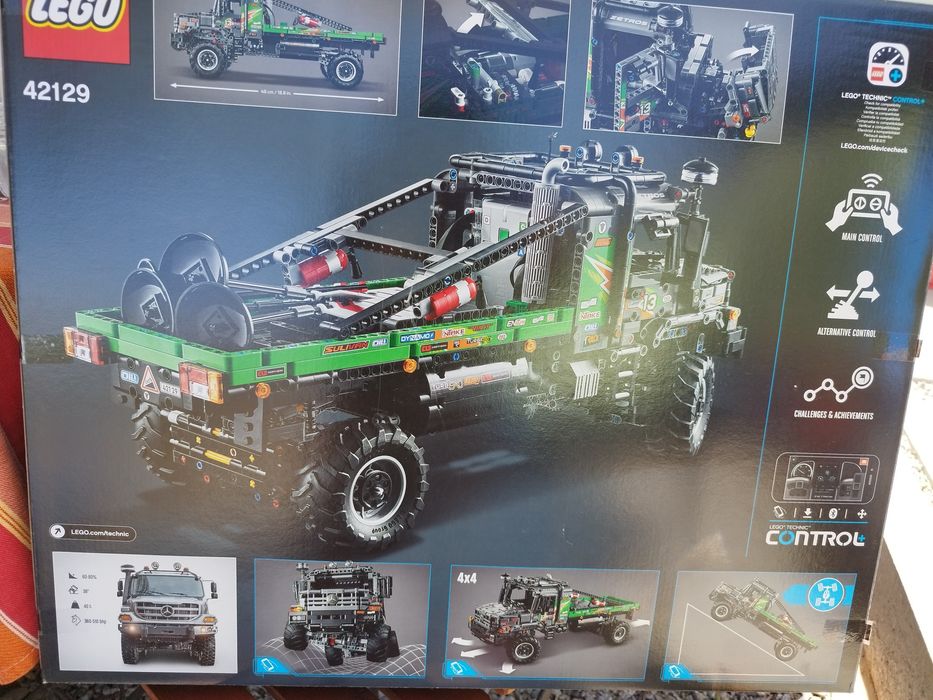 Lego Technic - Camião Mercedes-BENZ Zetros 4X4 ref 42129.