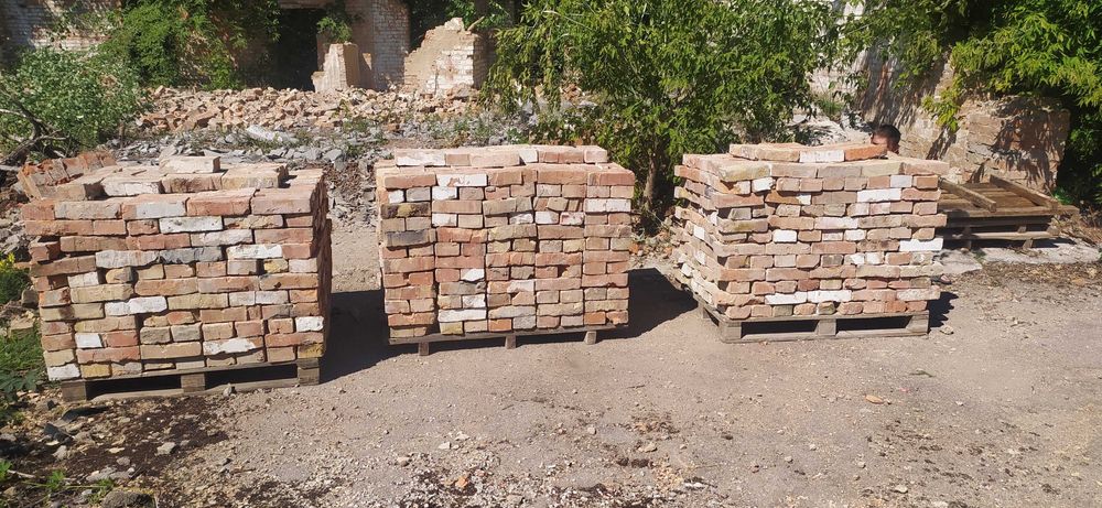 Продам бу цеглу недорого