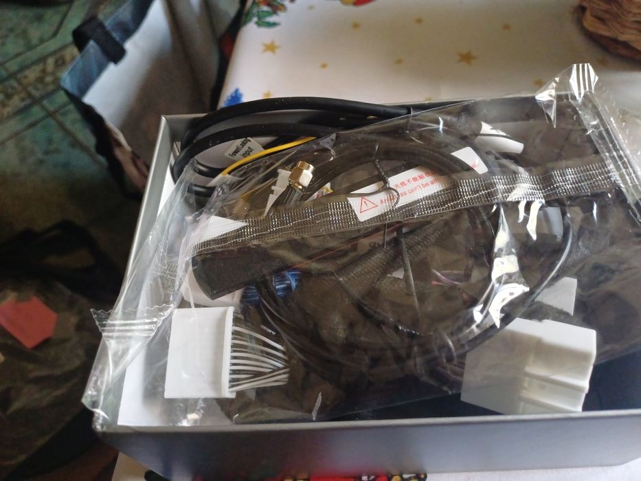 Bezprzewodowy adapter samochodowy