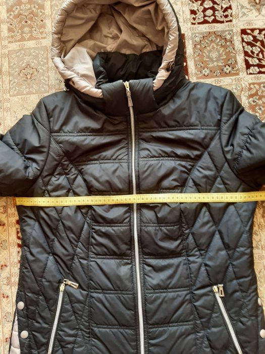 Куртка осінь- зима утеплена 52-54 р.