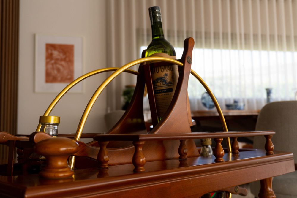 Garrafeira Móvel - madeira de cerejeira