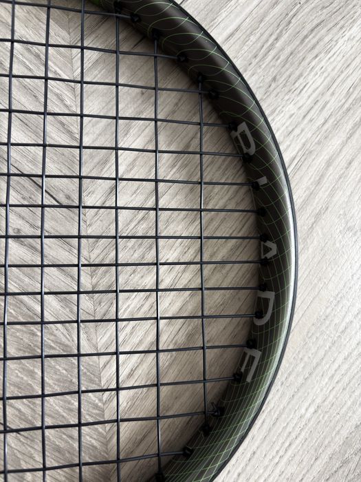 Wilson Blade Feel 103 - lekka dla kobiety
