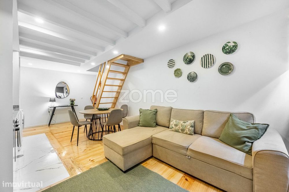 Apartamento T1 Duplex no Centro Histórico de Vila Nova de Gaia — Santa Marinha E São Pedro Da Afurada, Porto
