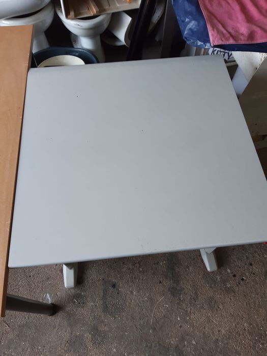 Secretárias em metal