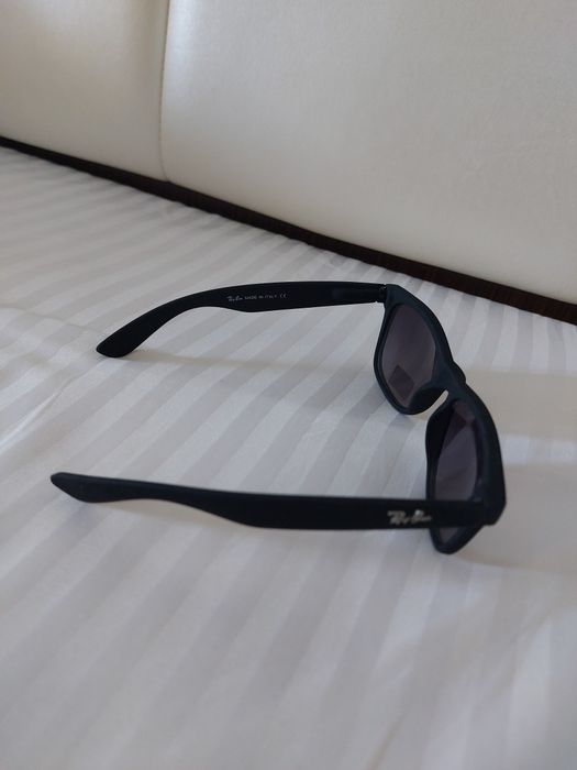 Okulary przeciwsłoneczne Ray Ban, matowe