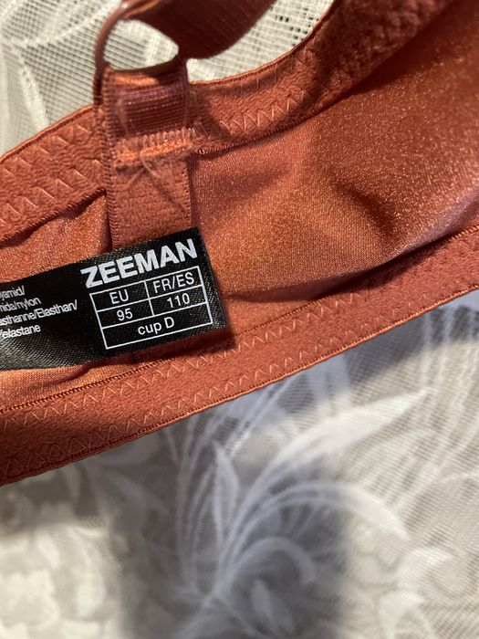 Бюзгалтер Бюст  на чашку D95