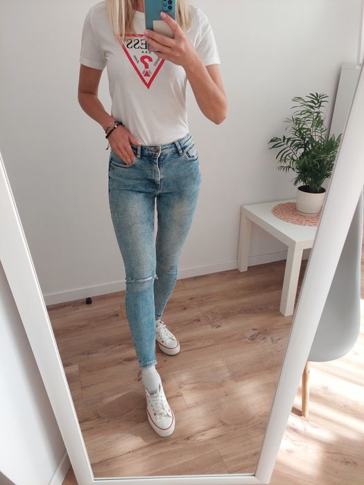Niebieskie jeansy rurki skinny s,m