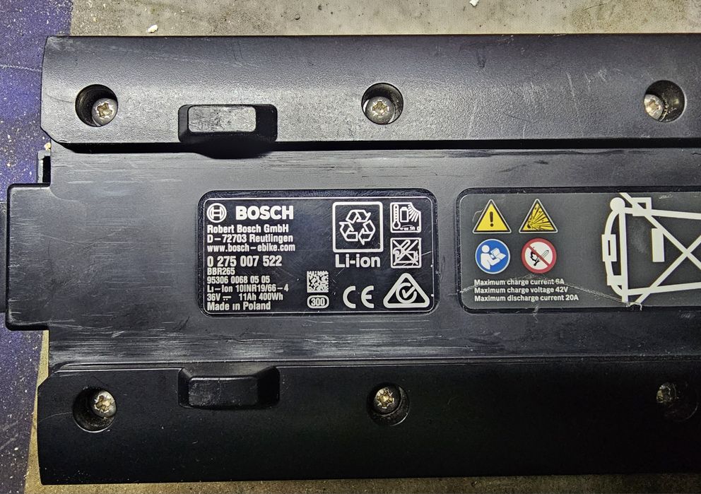 Bateria rowerowa Bosch 400 Wh na bagażnik - uszkodzona
