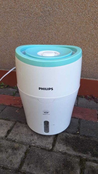 Nawilżacz powietrza Philips HU4801