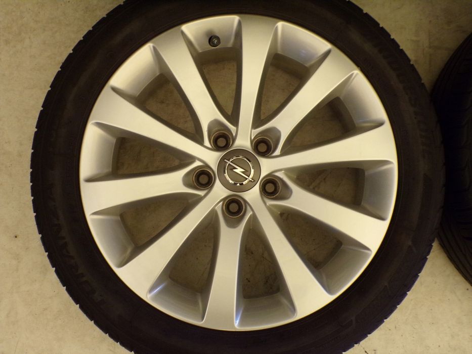 felgi alu opel astra zafira vectra meriva b 17 5x110 et35