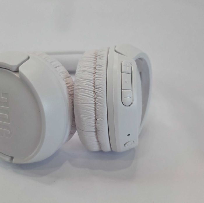 Headphones JBL Tune 510BT Branco (Headphones Bluetooth)
