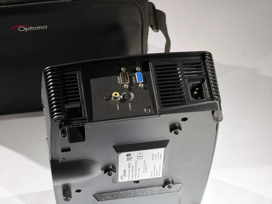 Проєктор Optoma S311 HDMI 3200 ANSI люмен для школи офісу дачі футболу мультфільмів презентацій + сумка