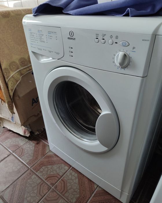 Продам кімнату в гуртожитку на пр. Шевченка.