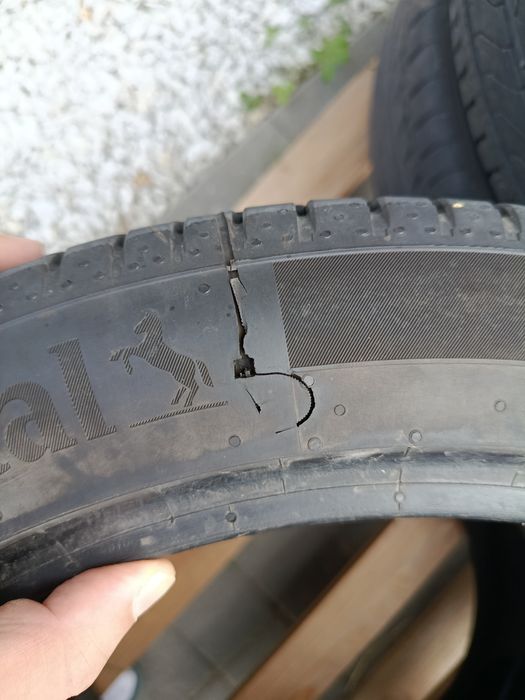 4 x Opony  225/45 R17 Continental