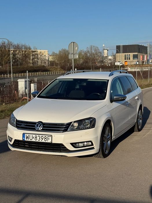 Volkswagen Passat Sprzedam Volkswagen Passat B7 R-Line w bardzo dobrym stanie.