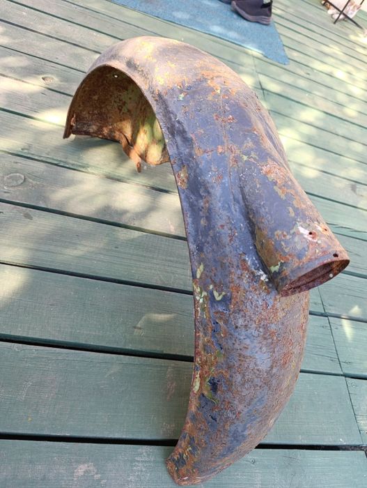 Błotnik od motoru przyczepki cena do uzgodnienia