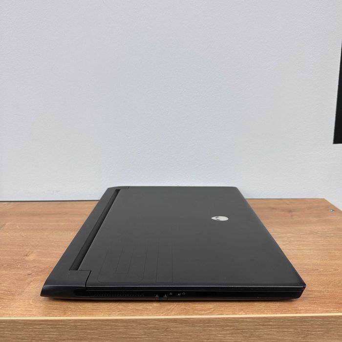 Alienware M15 R5 { Ryzen 9 | DDR4-16gb | SSD -1Tb | RTX 3070-8Gb } 70210SV
