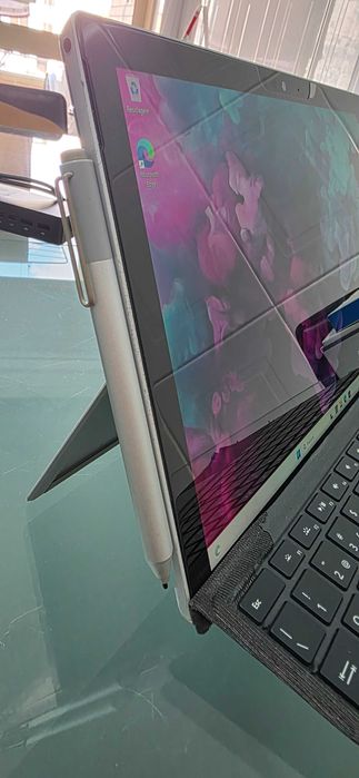 Surface Pro 6 (com extras)