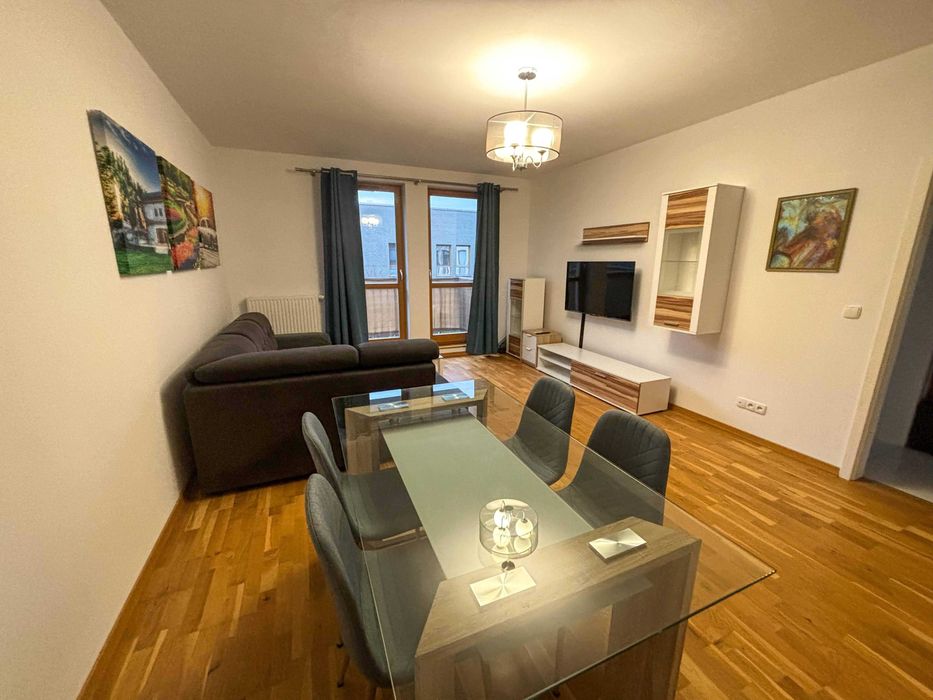Przestronne 91m², 3 pok. z tarasem i parkingiem – ul. Obywatelska