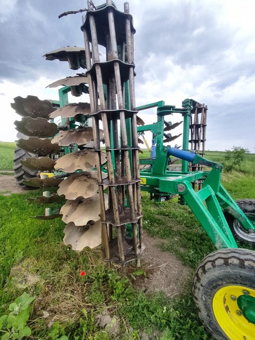 Продам дискову 4м