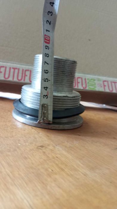 Злив алюмінійовий великий