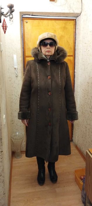 Плащи женские разные
