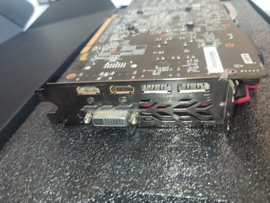 Видеоката MSI PCI-Ex Radeon RX 470 Gaming X 4GB GDDR5 (256bit) (1242/6