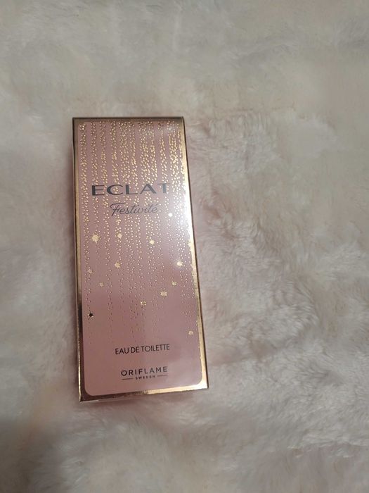 Woda toaletowa Eclat Festivité Oriflame