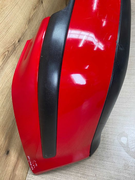Zderzak tylny Volkswagen Golf 4 kombi kolord ly3d