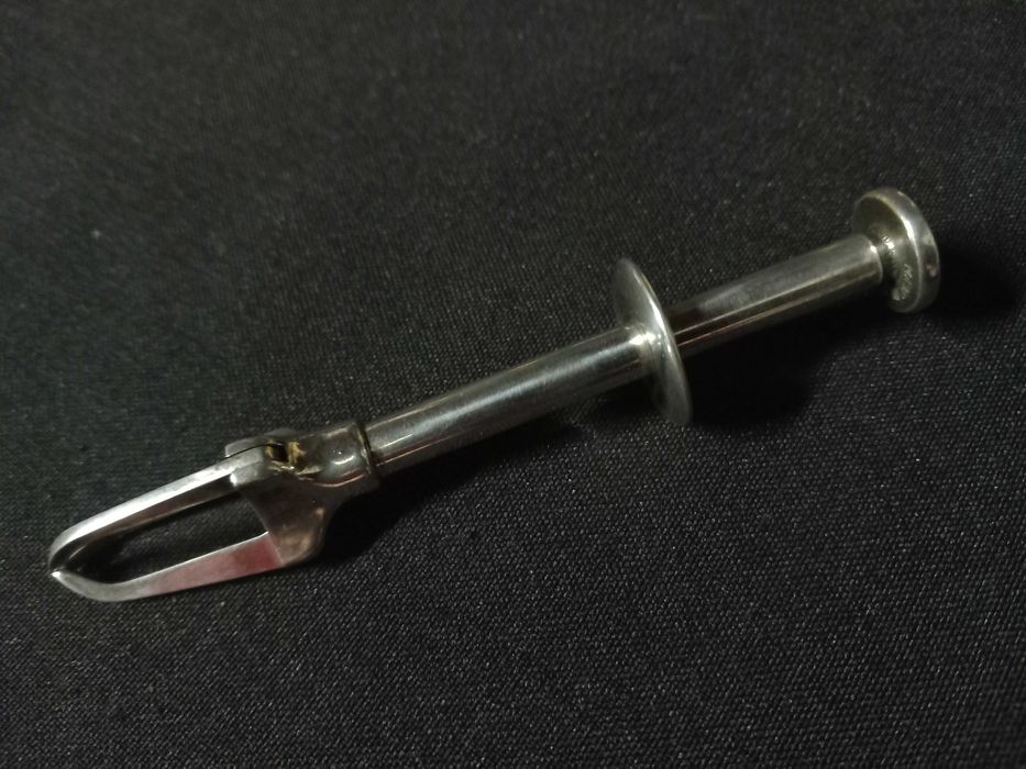 Casquinha - Invulgar pinça para cubos e açúcar
